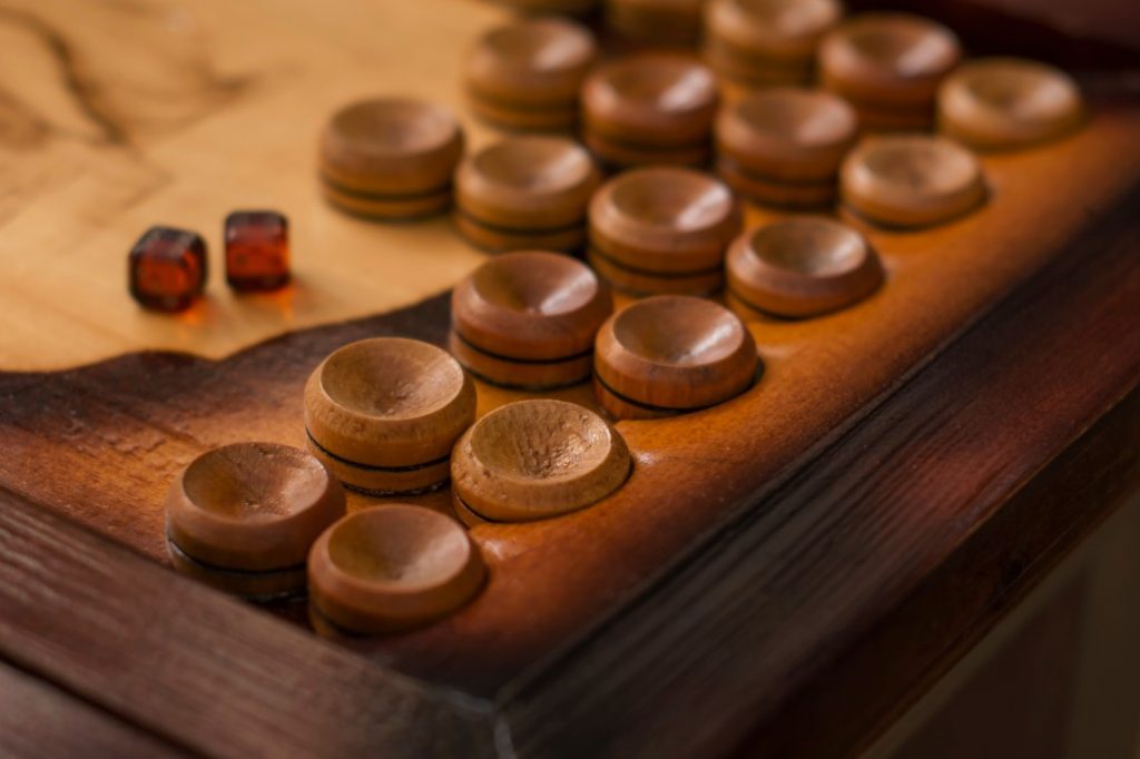 Basic Backgammon Strategy
