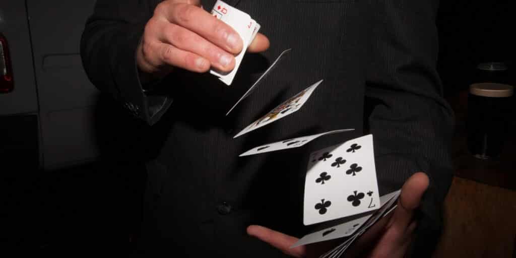 How To Shuffle Cards 4 1024x512 